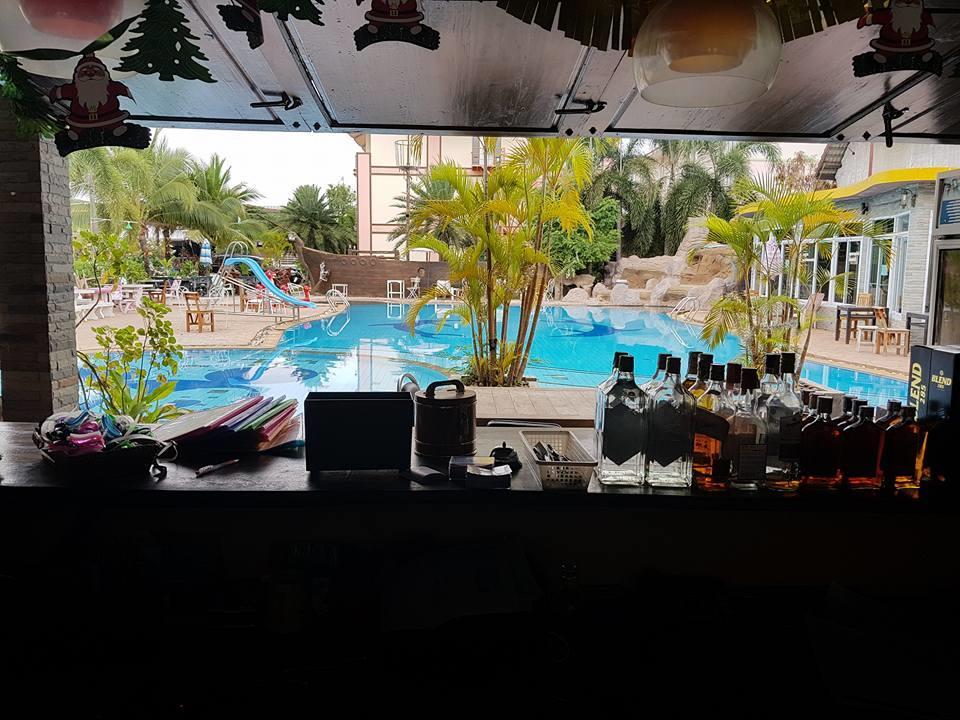 Ruysuk Hotel & Swimming Pool Udon Thani Ngoại thất bức ảnh
